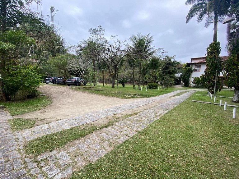 Loft Condominio Piccola Paraty by Staya