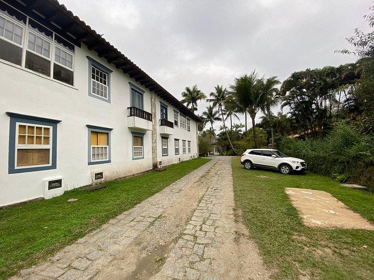 Loft Condominio Piccola Paraty by Staya