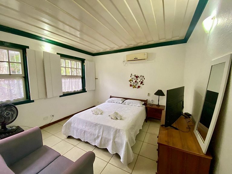 Loft Condominio Piccola Paraty by Staya
