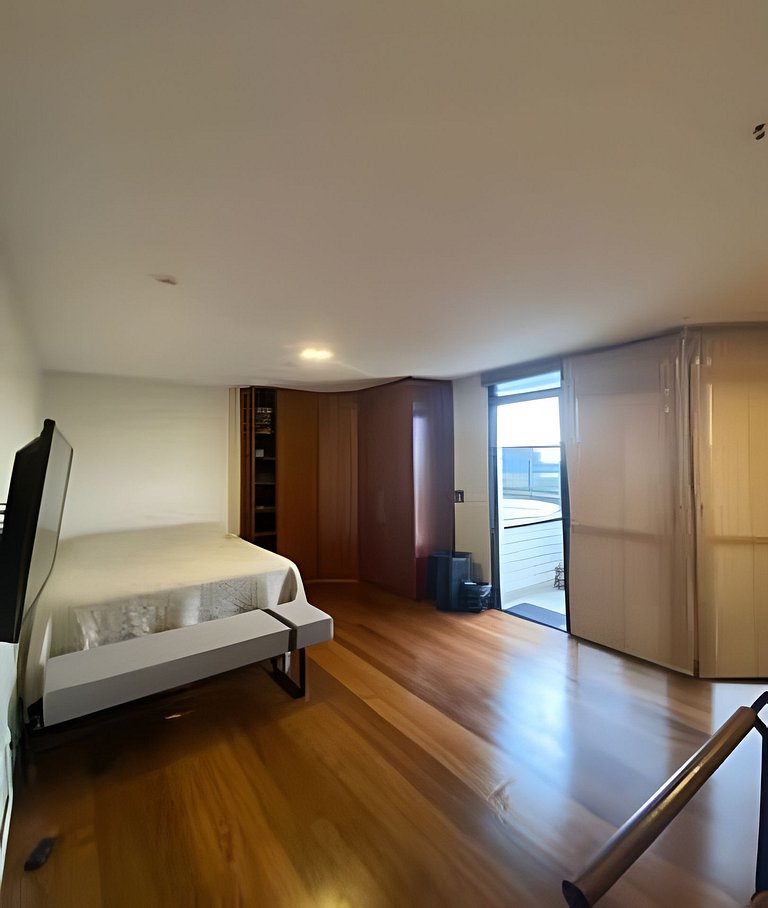 Cobertura duplex com jacuzzi